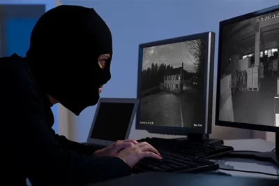 Làm sao phát hiện camera giám sát của gia đình đã bị hack?