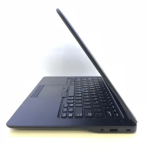 Laptop SE  Dell E7450. I5-5200/4GB/SSD 128 / 14''