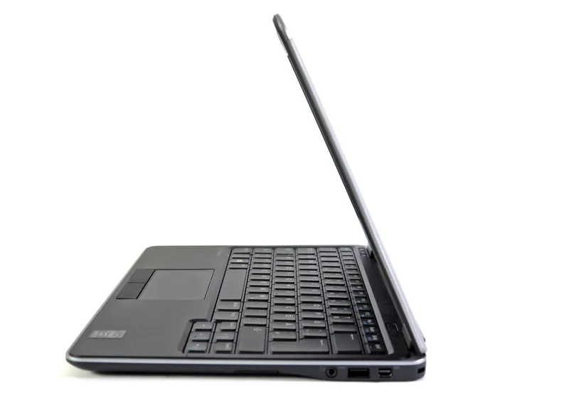 Laptop SE  Dell Latitude E7240 Core i7 4600 DDRam 4Gb SSD 128Gb 12.5 + Adapter