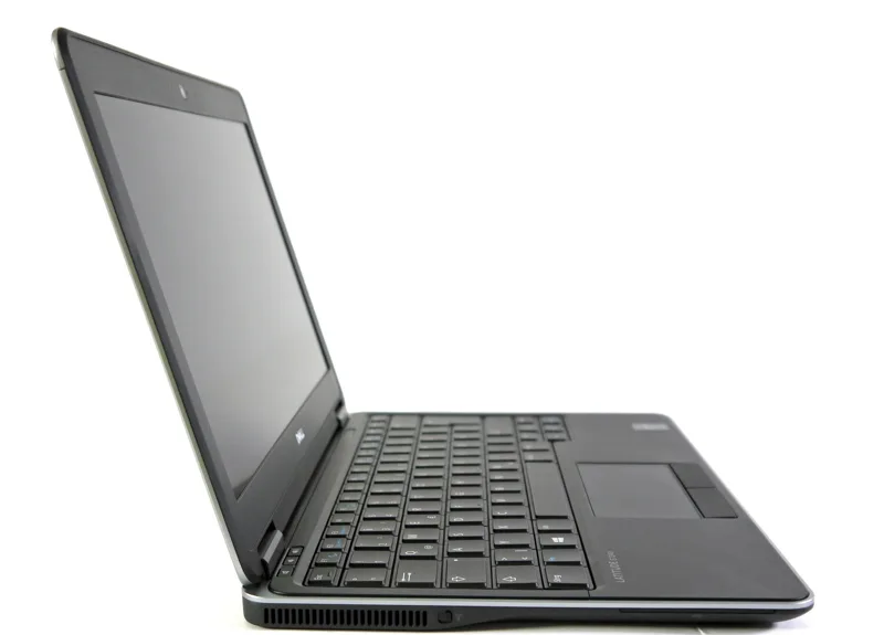 Laptop SE  Dell Latitude E7240 Core i7 4600 DDRam 4Gb SSD 128Gb 12.5 + Adapter
