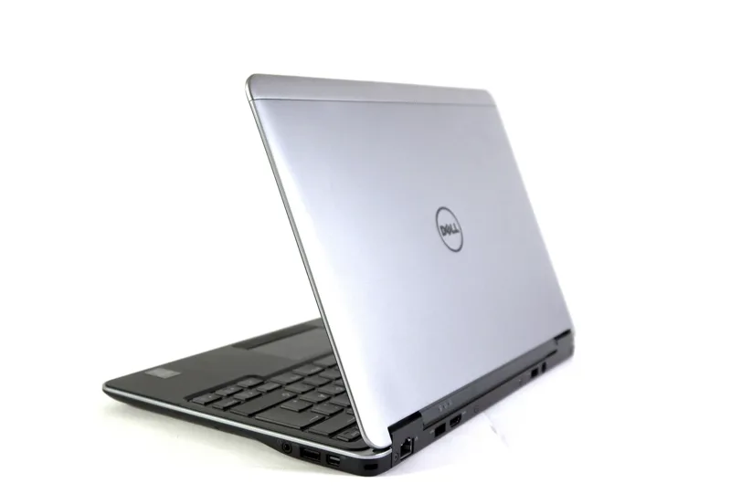 Laptop SE  Dell Latitude E7240 Core i7 4600 DDRam 4Gb SSD 128Gb 12.5 + Adapter