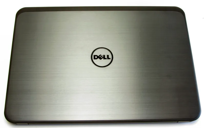Laptop SE  Dell 3540 (Core i5 4310U, DDram 4Gb, SSD128GB,VGA R9 M200X 15.6) + Adapter