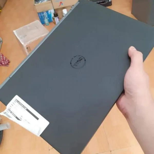 Laptop SE  Dell E7450. I7-5600/4GB/128 ssd / 14” hd