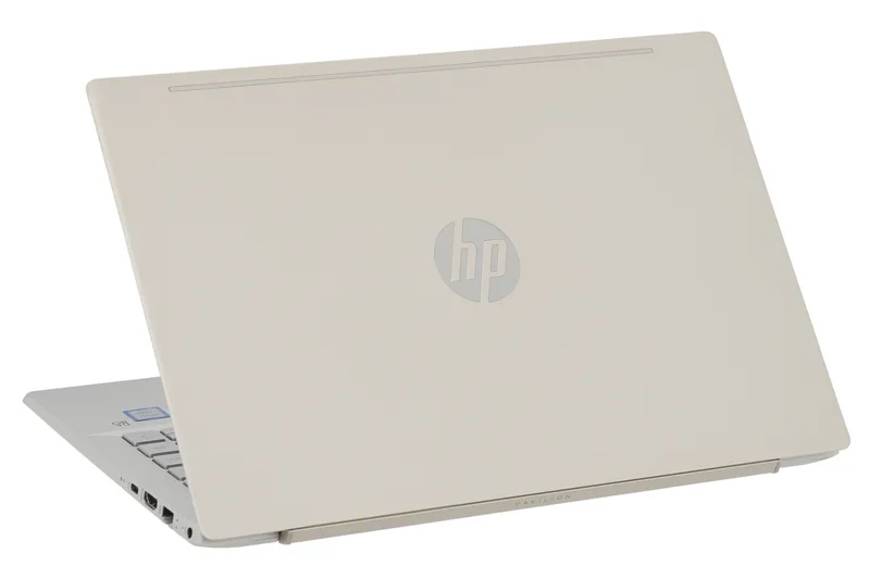 Laptop SE  HP Pavilion 14 ce1011TU i3 8145U(2.1GHZ) 4GB /SSD120g + HDD 1TB /14" + Adapter