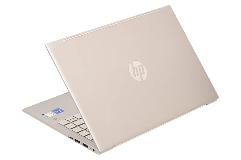 Laptop HP Pavilion 14 dv2074TU i5 1235U/8GB/512GB/14"Full HD/Win11 (7C0P3PA) Gold   Vỏ nhôm