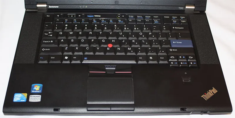 Laptop SE  Lenovo thinkpad T510 ( Core i7-M620(2.67GHZ)/Ram 4GB/SSD 120G/15'6