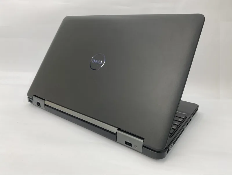Notebook SE Dell Latitude E5540 (CPU i7 4600/4Gb/SSD 128Gb/ VGA 2gb 15.6")+Adapter