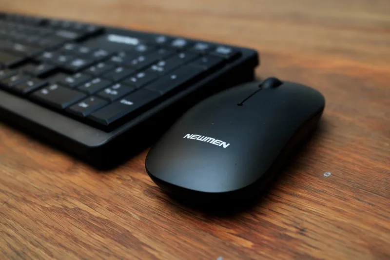 Keyboard + Mouse  Newmen Wireless K102