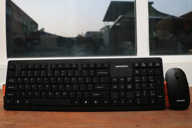 Keyboard + Mouse  Newmen Wireless K102