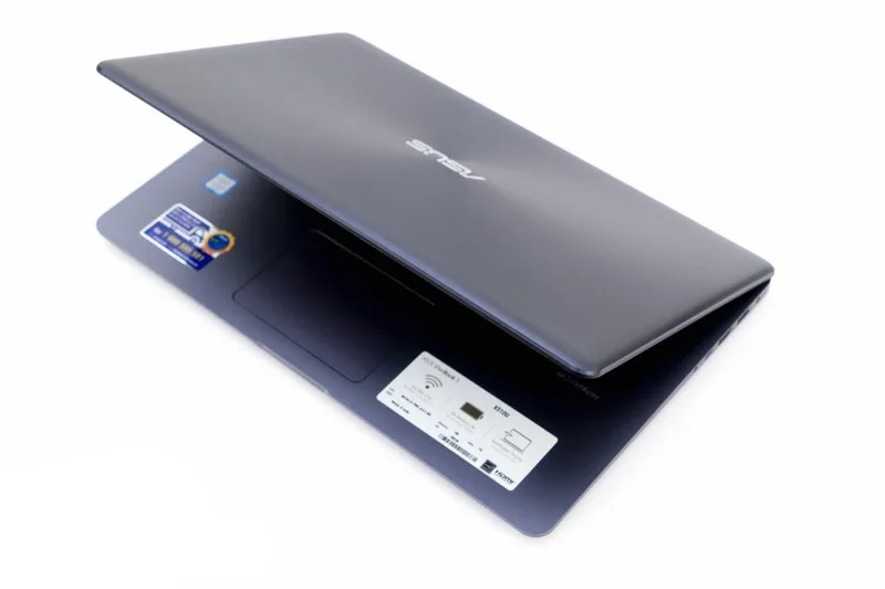 Laptop Asus  X510UQ-BR570 (Core i5.7200/4/1tb/Nvidia GT.940/15.6 Inch)