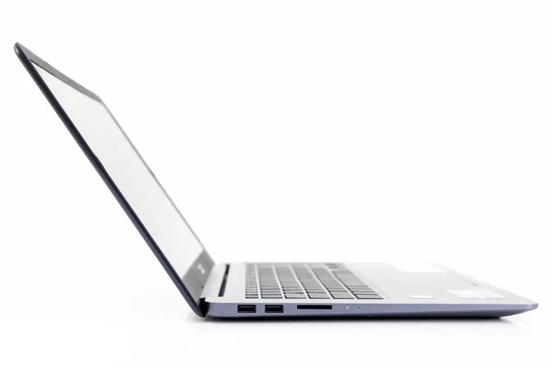 Laptop Asus  X510UQ-BR570 (Core i5.7200/4/1tb/Nvidia GT.940/15.6 Inch)