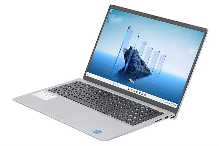 Laptop Dell 15 DC15250 Core™ i5-1334U 512GB SSD 8GB 15.6" (1920x1080) 120Hz CARBON BLACK NK