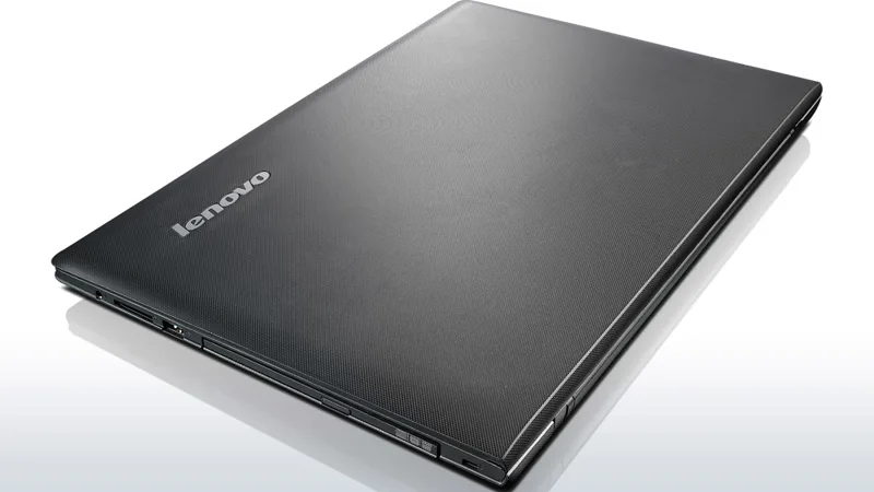 Notebook SE Lenovo Ideapad G50-70 (CPU Core i3-4005(1.7GHz)/4Gb/SS120Gb/15.6) + Adapter