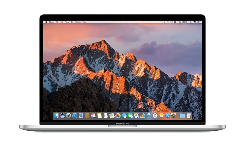 MacBook SE  Pro 2016 A1706  -Core i7- 16GB RAM 512GB SSD /13.3 '' + Adapter