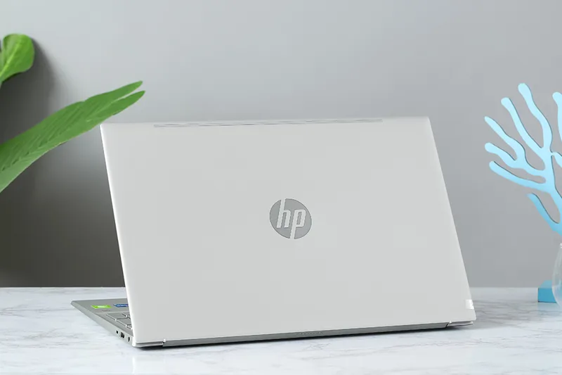 Laptop HP Pavilion 15 - EG0050 i5-1135G7/8/512/FHD-TS/W10 NK