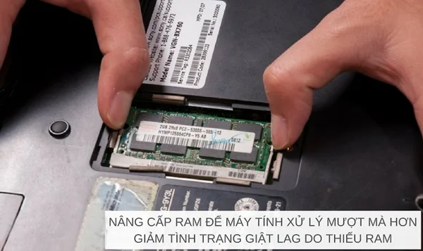 Thay RAM laptop Kingston DDR4 4GB Bus 2400 chất lượng, chính hãng