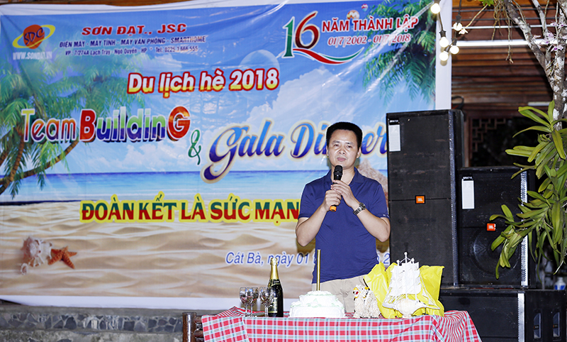 Kỷ niệm 16 năm thành lập Sơn Đạt