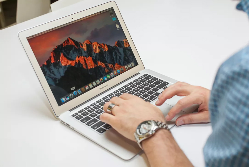 Macbook Air 2017 Core i5 uy tín, chất lượng tại Sơn Đạt.,JSC