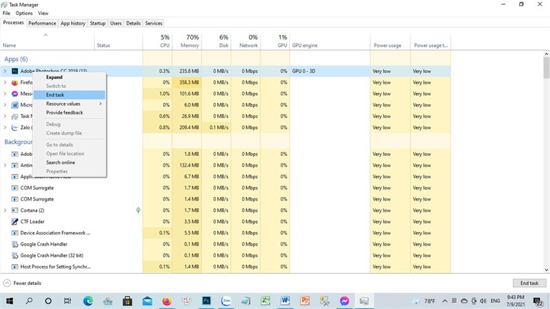 Mở Task Manager và kết thúc những ứng dụng đang chạy