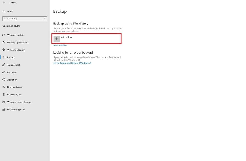 Trong phần Back up using File History, nhấp vào Add a drive để chọn ổ đĩa bạn muốn sử dụng cho việc sao lưu