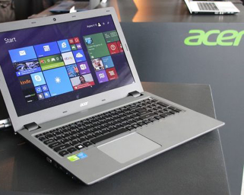 thay màn hình laptop acer